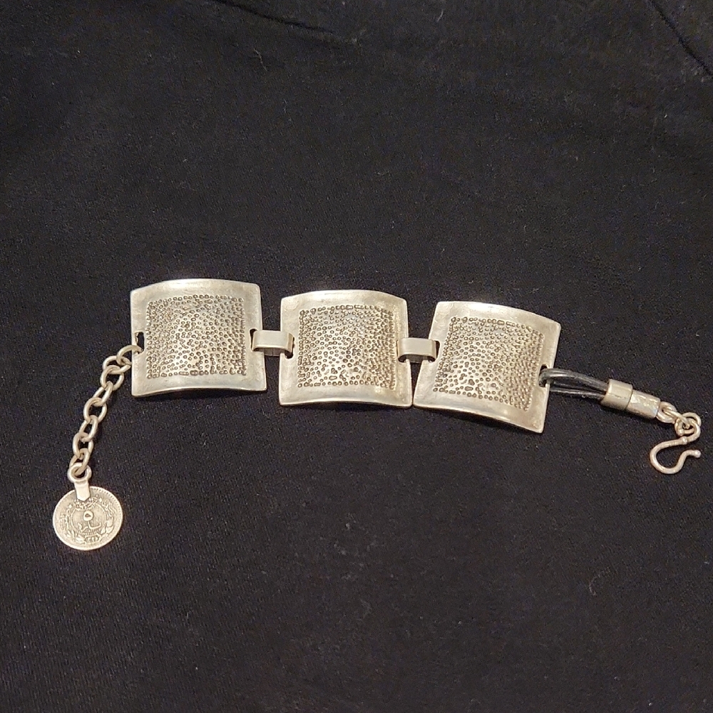 Hammered Silver Tone Metal Link Braclet Turkish Origin